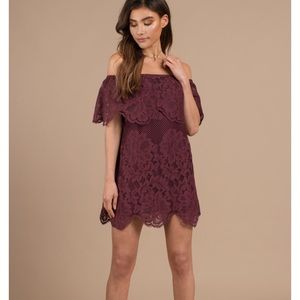 Tobi Off the shoulder Lace Dress
